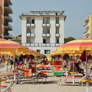Cosmopolita 2*, Rimini Italien